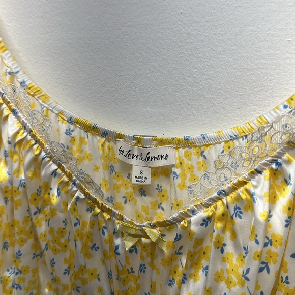 For Love & Lemons Dress Daffodil Floral Sheer Puff Sleeve Lace Mini Size Small - Picture 9 of 11